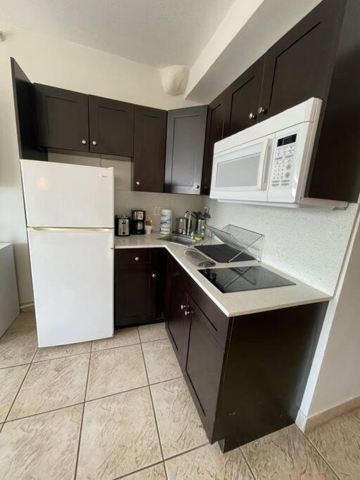 Charming Studio City View! Miami Beach Exterior photo