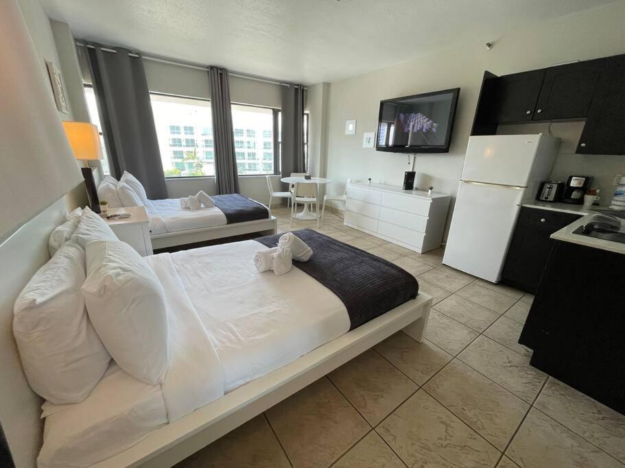 Charming Studio City View! Miami Beach Exterior photo