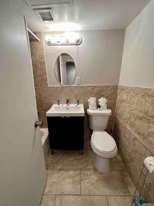 Charming Studio City View! Miami Beach Exterior photo